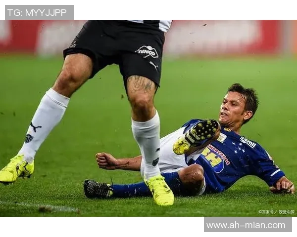 米竞技与克鲁赛罗激战正酣谁能在这场对决中笑到最后